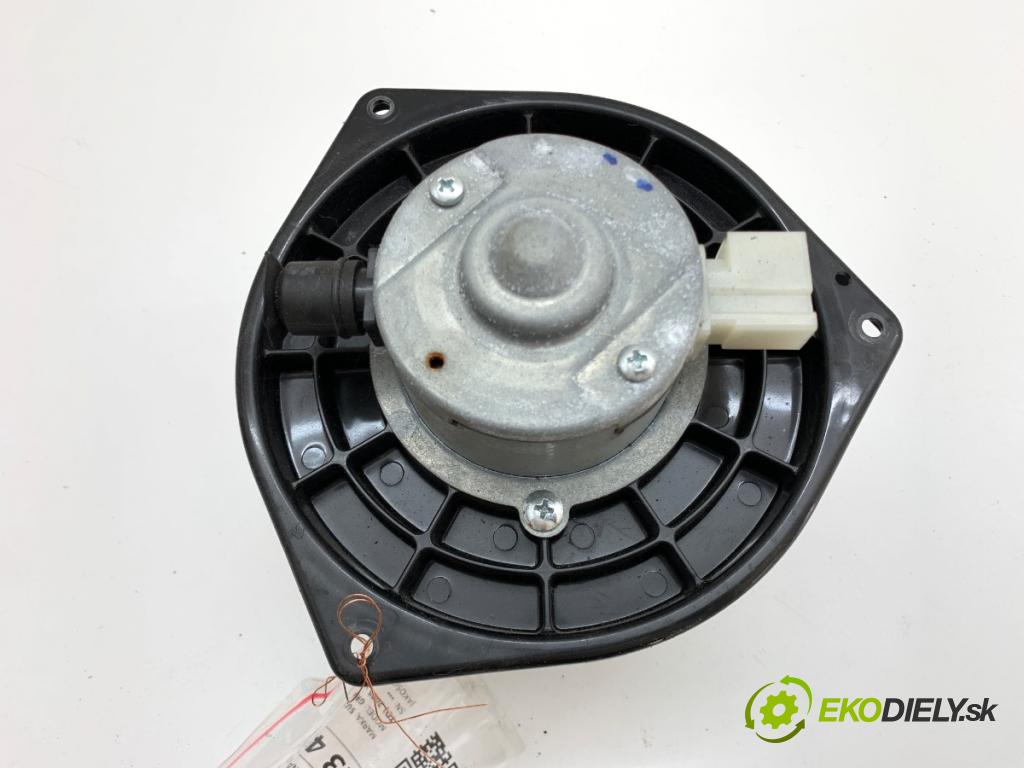 SUZUKI GRAND VITARA II samochód terenowy zamknięty 2006 103 kW 2.0 Napęd na wszystkie koła (TD54, JB420) 1995 ventilátor kúrenia