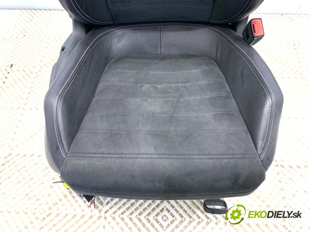 VW CC B7 coupe 2013 130 kW 2.0 TDI 4motion 1968 Sedadlo pravy predný