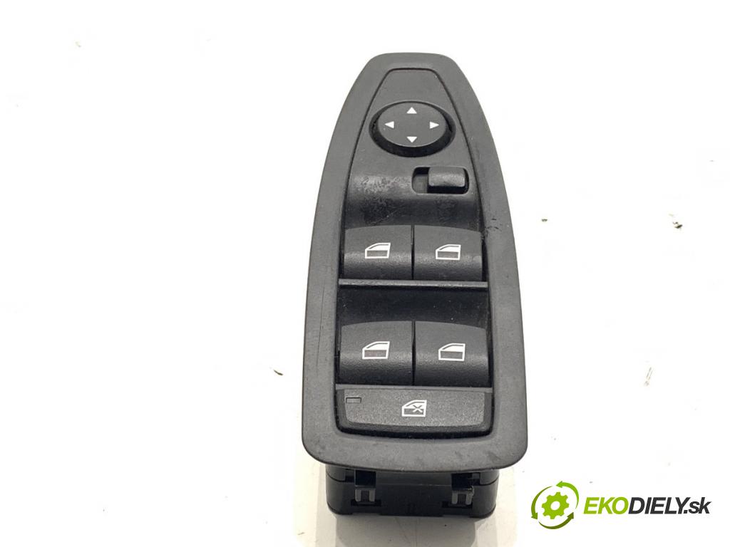 BMW F30 sedan 2012 120 kW 320 d 1995 přepínač oken 9208109 (Páčky pod volantem)