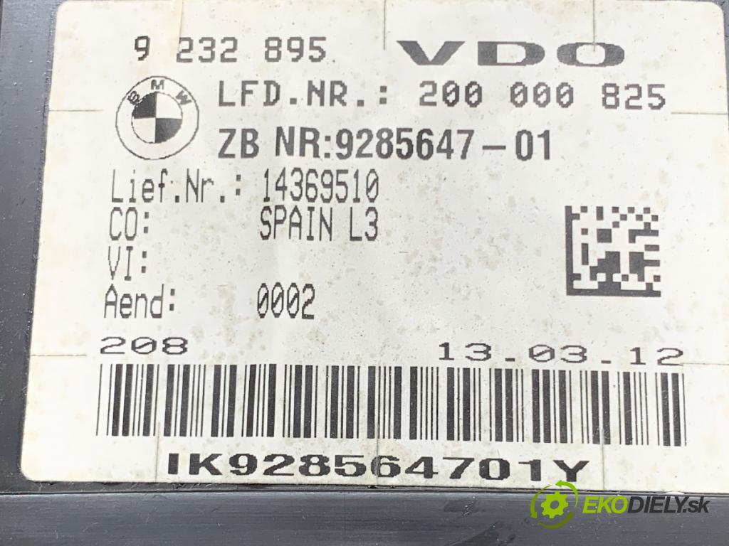 BMW F30 sedan 2012 120 kW 320 d 1995 prístrojovka 9232895 (Přístrojová deska)