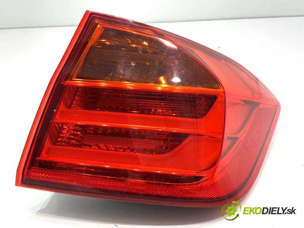 BMW F30 sedan 2012 120 kW 320 d 1995 světlo pravý zadní část 7259894