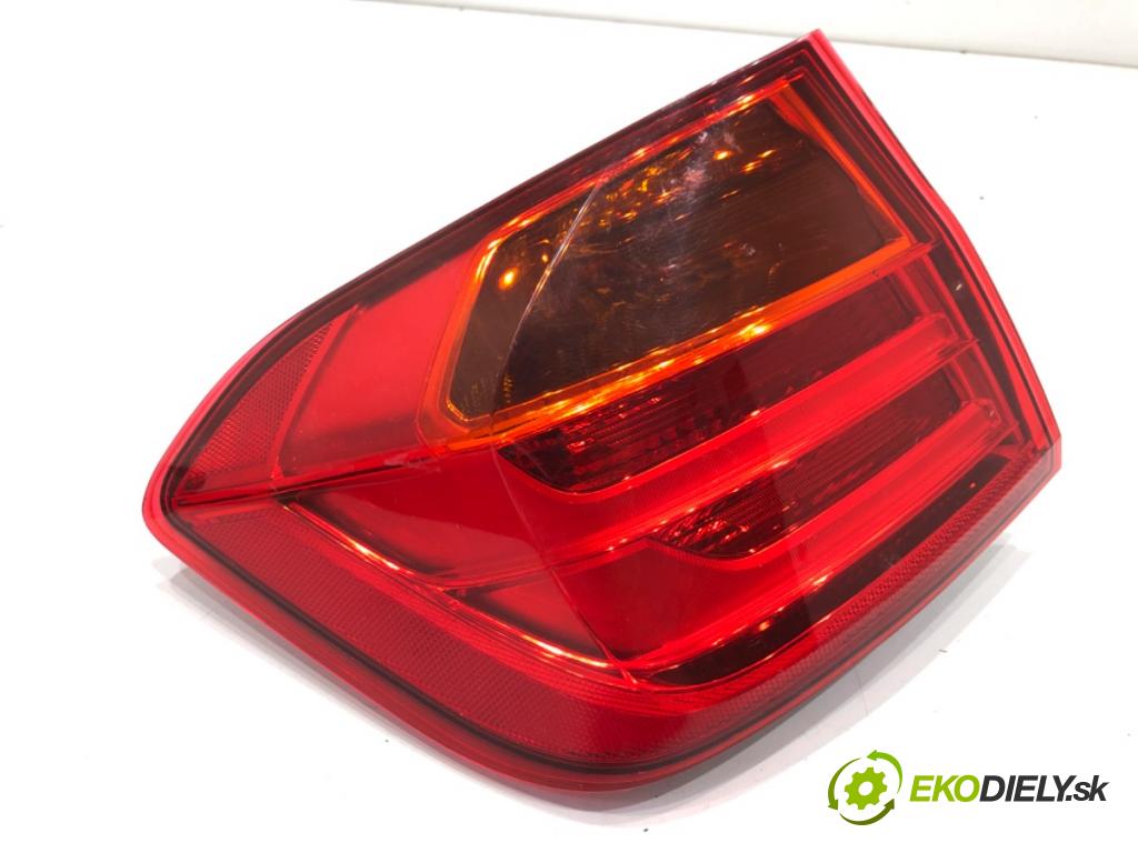 BMW F30 sedan 2012 120 kW 320 d 1995 světlo levý zadní část 7259893