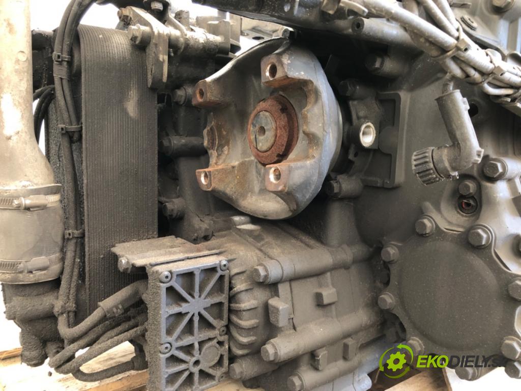 SCANIA L,P,G,R,S - series Ciągnik siodłowy 2018 331 kW S450 331 kW [450 KM] olej napędowy 2016 - 2022 12742 Prevodovka TMS2 (Prevodovka)