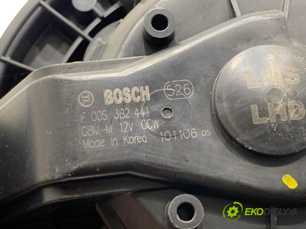 HYUNDAI ix35 SUV 2011 120 kW 2.0 1998 ventilátor kúrenia F00S3B2441