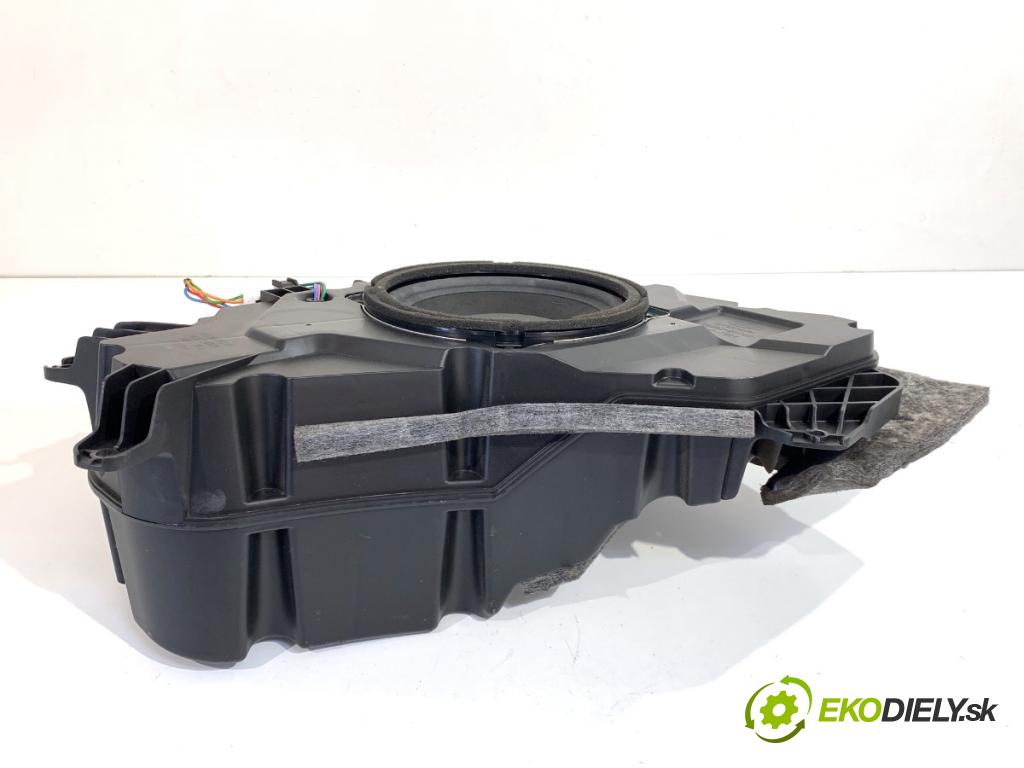 HYUNDAI ix35 SUV 2011 120 kW 2.0 1998 subwoofer 96380-2S000 (Audio zariadenie)
