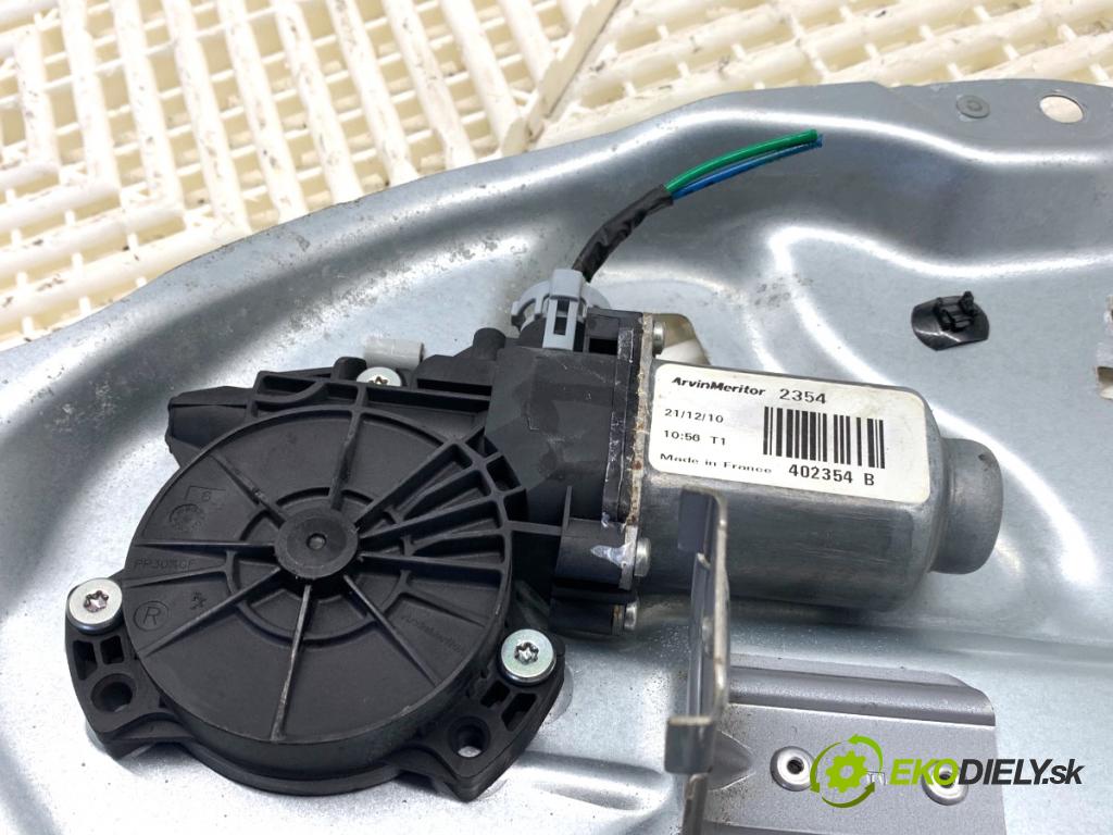 HYUNDAI ix35 SUV 2011 120 kW 2.0 1998 Mechanizmus okna ľavy zad 83470-2Y010