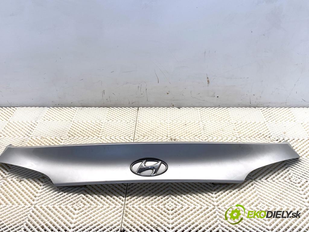 HYUNDAI ix35 SUV 2011 120 kW 2.0 1998 Lišta dverí zad 