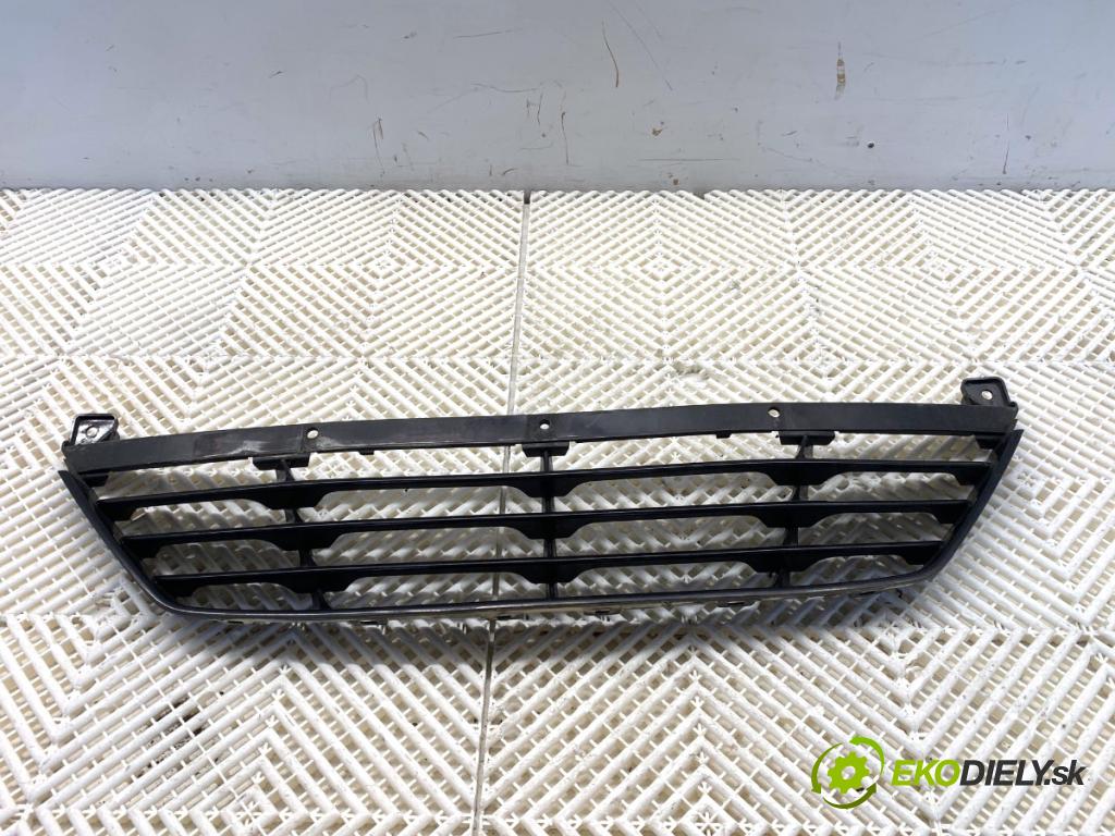 HYUNDAI ix35 SUV 2011 120 kW 2.0 1998 Mriežky nárazníka predný 86550-2Y000 (Mriežka predná (maska chladiča))