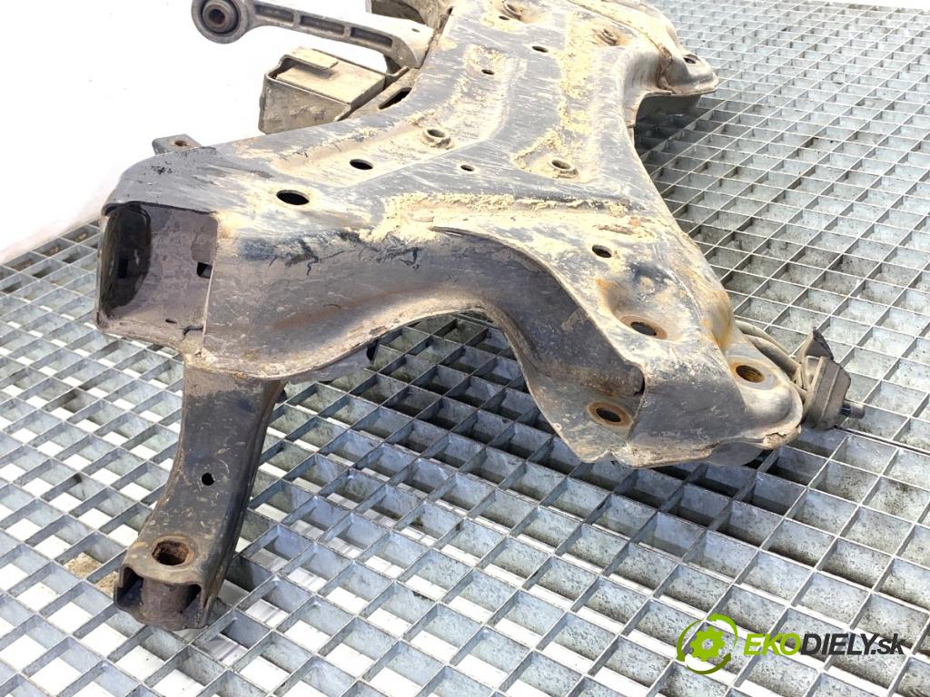 HYUNDAI ix35 SUV 2011 120 kW 2.0 1998 Výstuha pod Motor 62401-2Y400 (Výstuha predná)