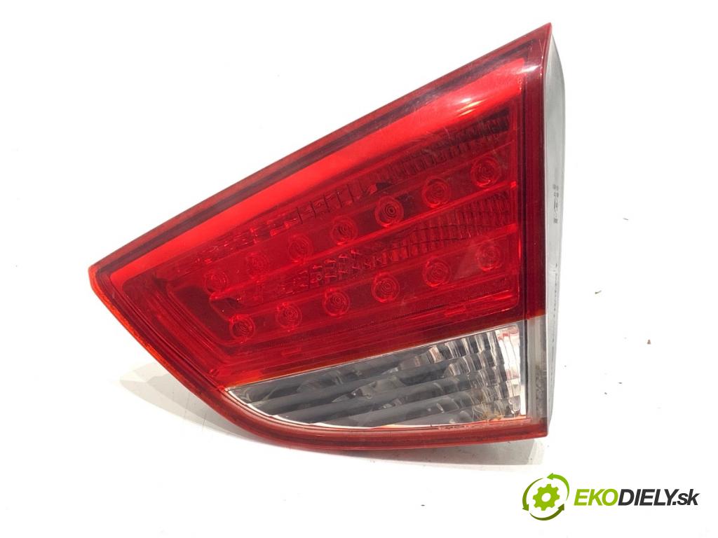 HYUNDAI ix35 SUV 2011 120 kW 2.0 1998 světlo zadní část pravá vnitřní 92406-2Y0 (Klika dveří ostatní)