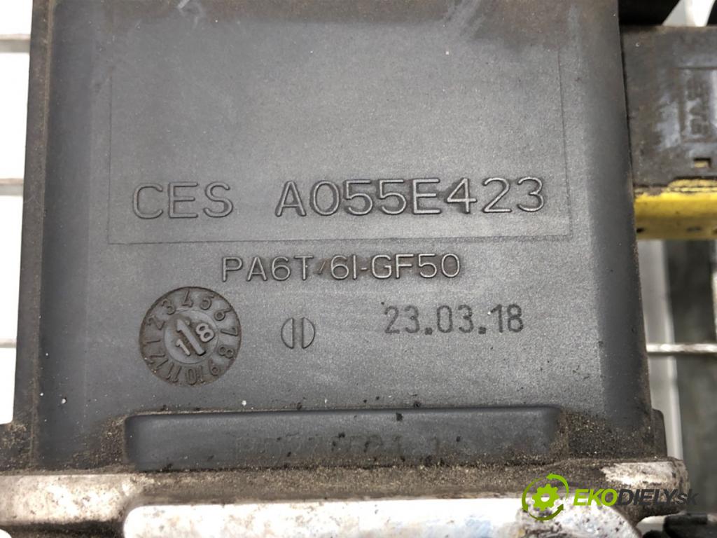 SCANIA L,P,G,R,S - series Ciągnik siodłowy 2018 331 kW S450 331 kW [450 KM] olej napędowy 2016 - 2022 12742 pumpa SCR A055E423