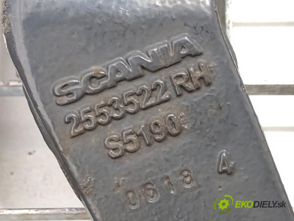 SCANIA L,P,G,R,S - series Ciągnik siodłowy 2018 331 kW S450 331 kW [450 KM] olej napędowy 2016 - 2022 12742 držiak Uchytenie PRIDANÉ: spätný kabína 2553522
