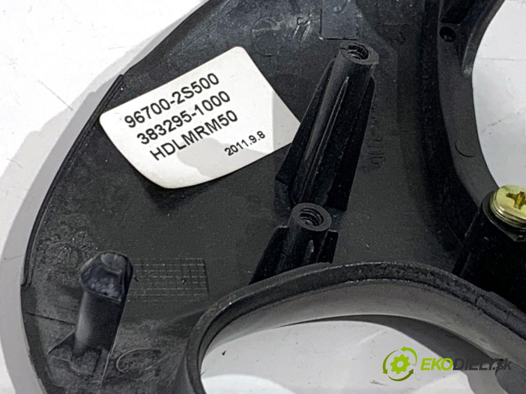 HYUNDAI ix35 SUV 2012 99 kW 1.6 1591 SPÍNAČE: volantu 96700-2S300