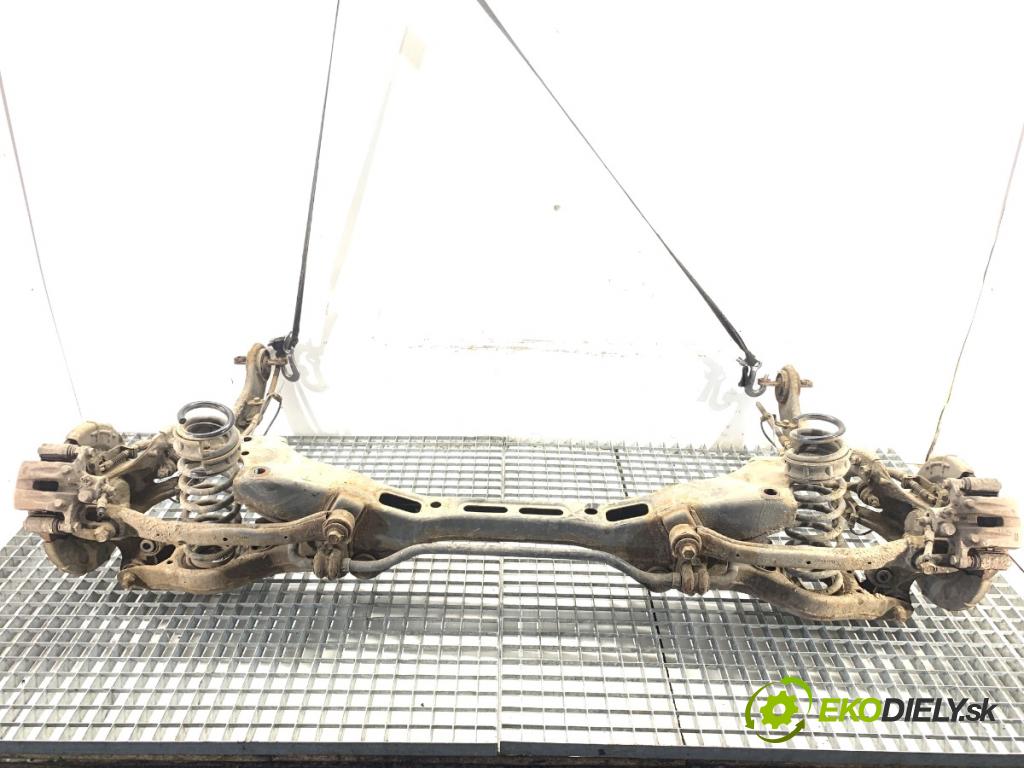HYUNDAI ix35 SUV 2011 120 kW 2.0 1998 Výstuha zad 55410-2S010