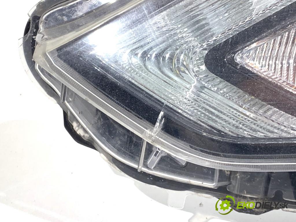 NISSAN QASHQAI J11 SUV 2015 120 kW 1.6 DIG-T 1618 Svetlomet ľavy predný
