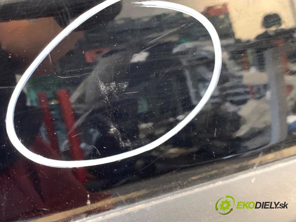 HYUNDAI ix35 SUV 2012 99 kW 1.6 1591 Nárazník zad PAE (Kľučka dverí ostatné)