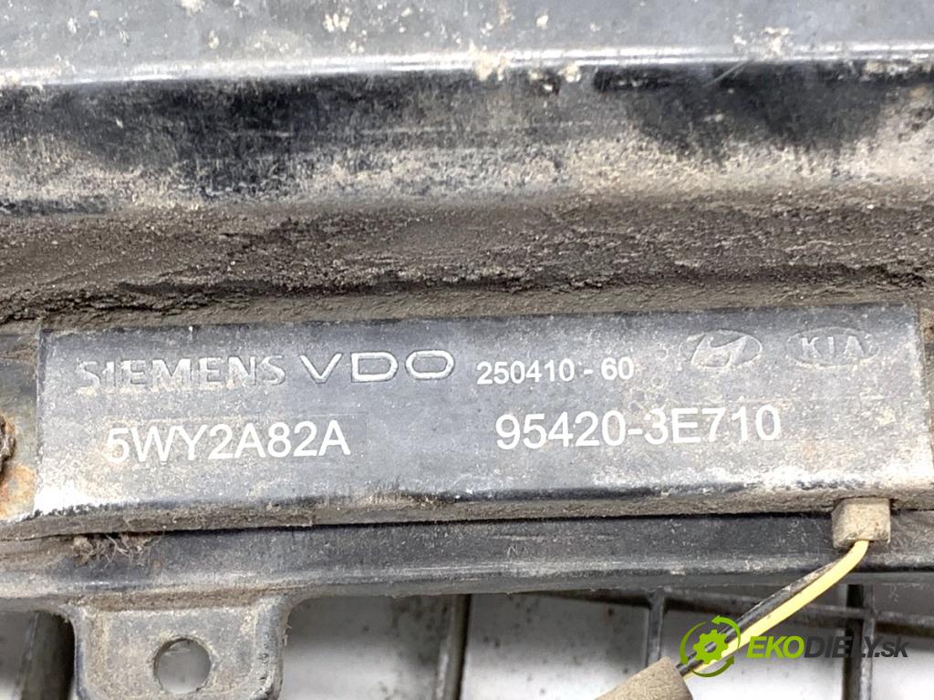 HYUNDAI ix35 SUV 2011 120 kW 2.0 1998 Výstuha nárazníka zad 86631-2Y000 (Výstuha zadná)