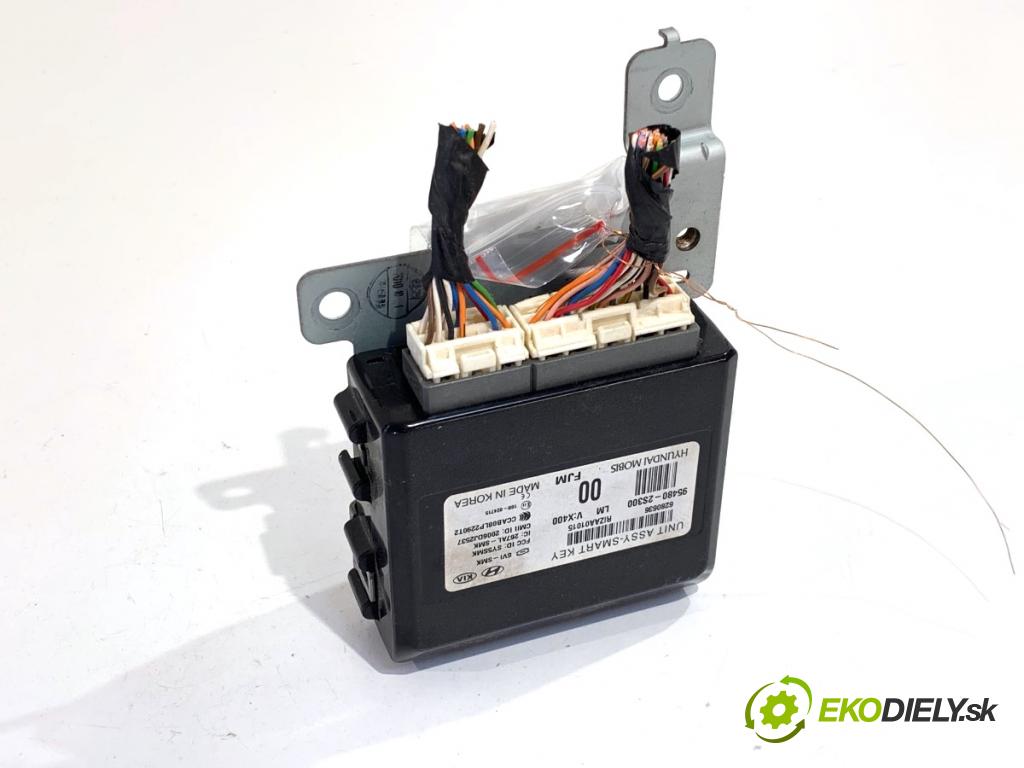 HYUNDAI ix35 SUV 2011 120 kW 2.0 1998 Modul KEYLESS 95480-2S300