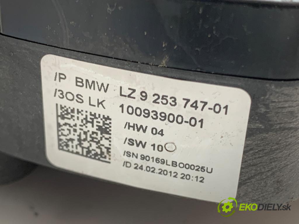 BMW F30 sedan 2012 120 kW 320 d 1995 přepínač kombinovaný 9253747 (Páčky pod volantem)
