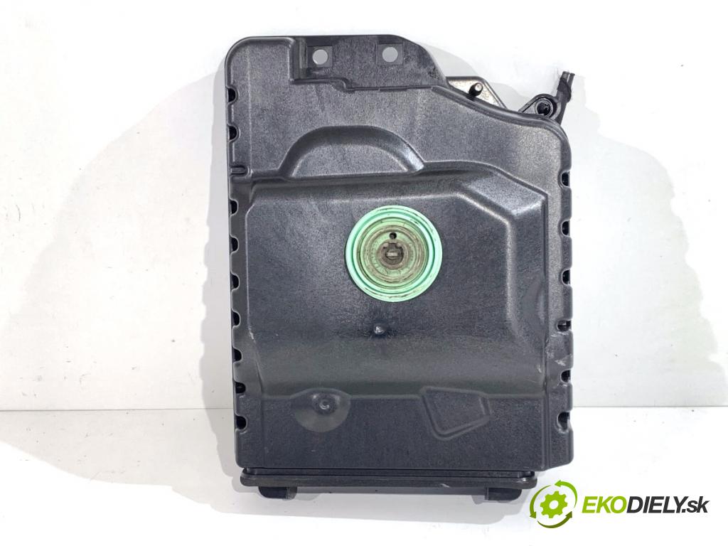 BMW F30 sedan 2012 120 kW 320 d 1995 reproduktory 9210151 9289965