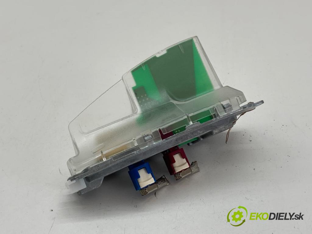 BMW F30 sedan 2012 120 kW 320 d 1995 ANTENA 9226895