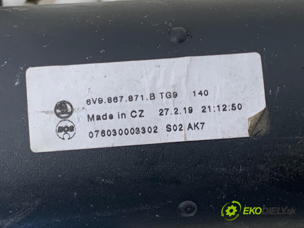 SKODA FABIA III Kombi 2019 55 kW 1.0 999 Roleta kufra 6V9867871B