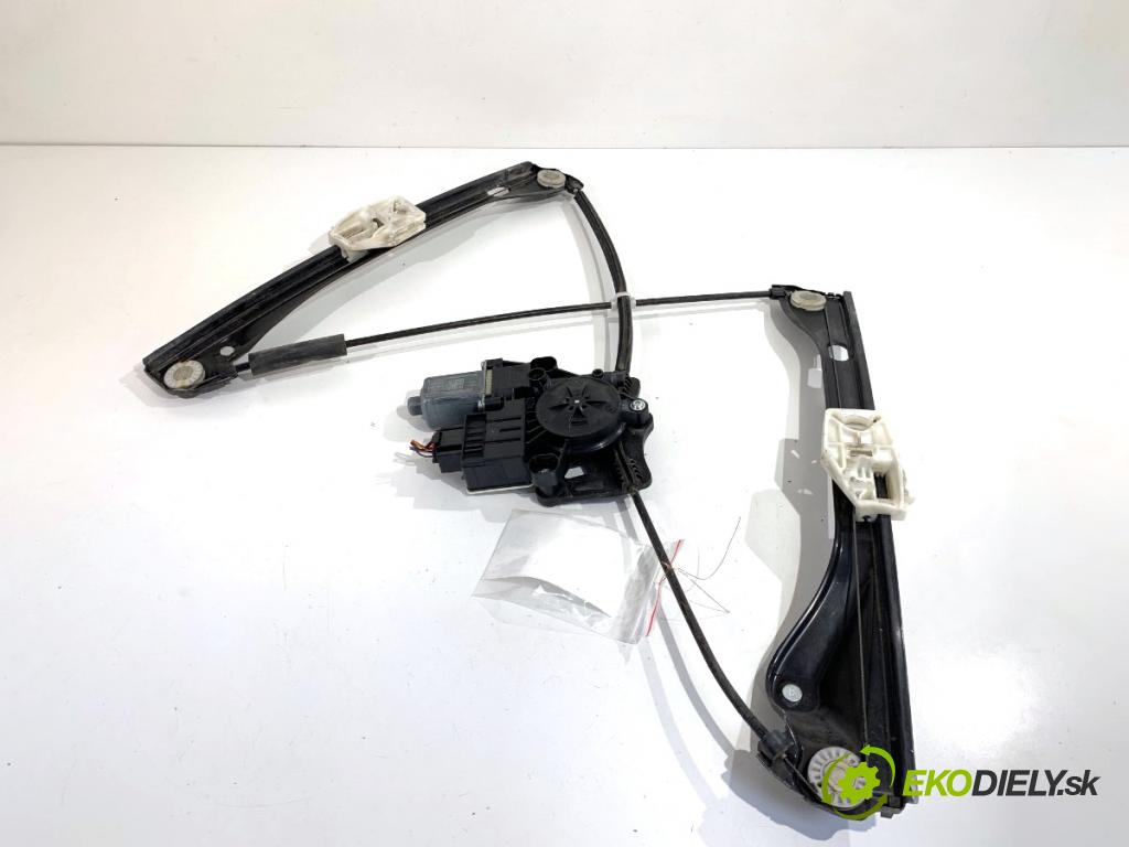 SKODA FABIA III Kombi 2019 55 kW 1.0 999 mechanismus okna pravý přední část 2Q2959882