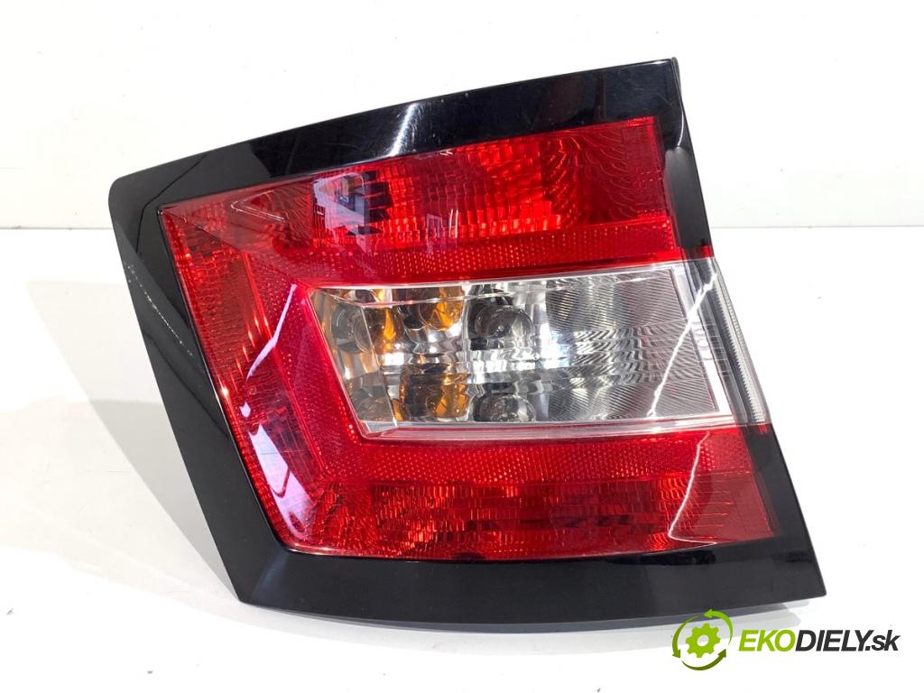SKODA FABIA III Kombi 2019 55 kW 1.0 999 Svetlo ľavy zad 6V9945095