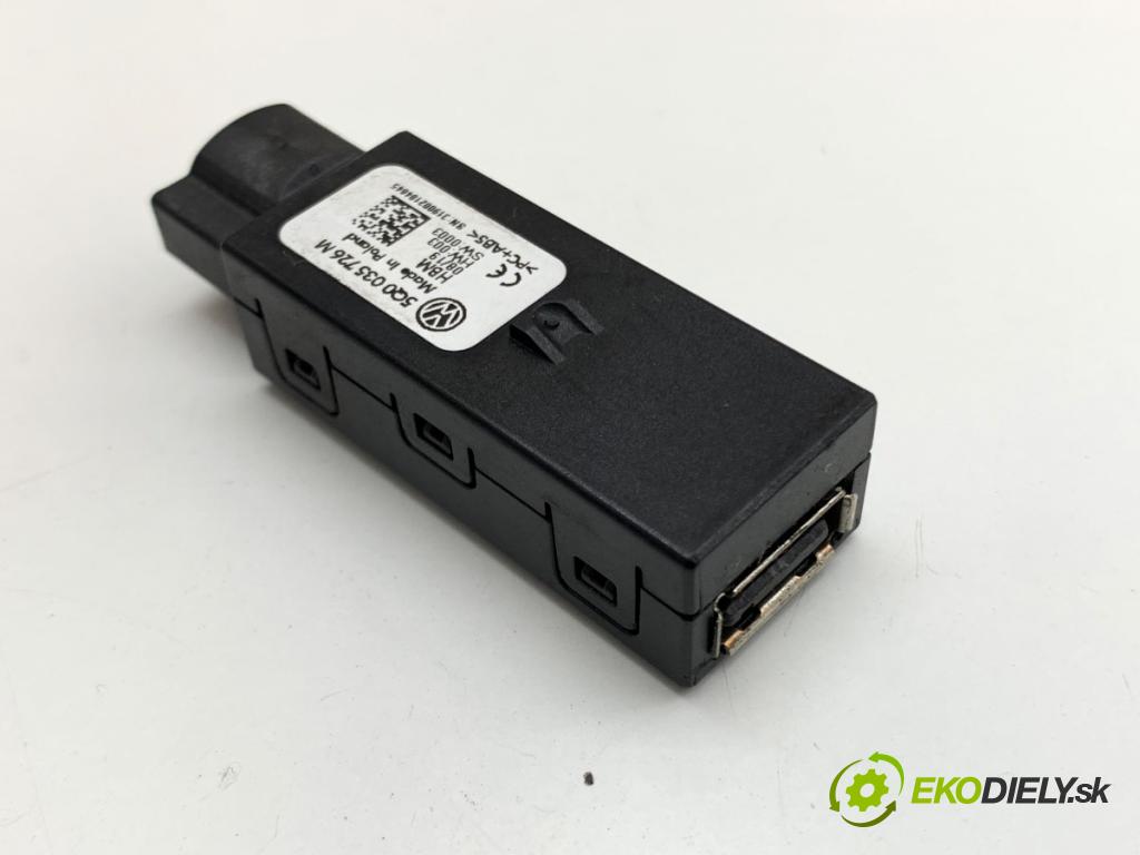SKODA FABIA III Kombi 2019 55 kW 1.0 999 HNÍZDO: USB 5Q0035726M