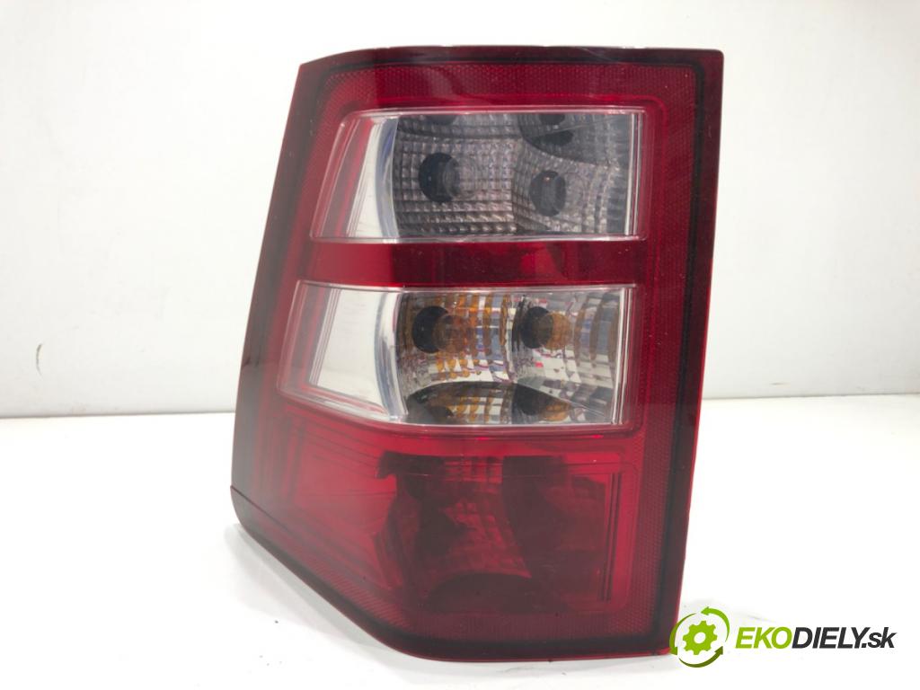 JEEP GRAND CHEROKEE WK samochód terenowy zamknięty 2006 148 kW 3.7 V6 4x4 3700 Svetlo pravy zad 55156720AH