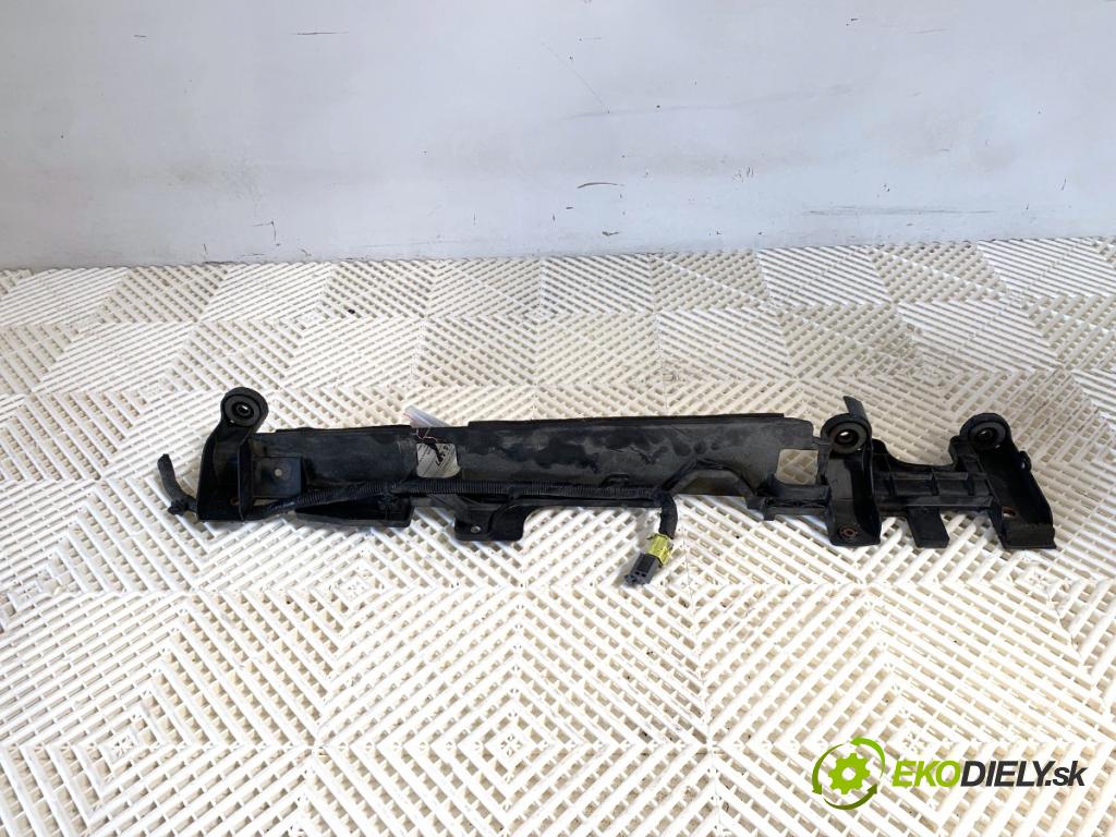 NISSAN QASHQAI J11 SUV 2015 120 kW 1.6 DIG-T 1618 uchycení chladiče 215424EB0A