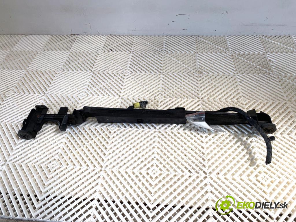 NISSAN QASHQAI J11 SUV 2015 120 kW 1.6 DIG-T 1618 Uchytenie chladiča 215424EB0A