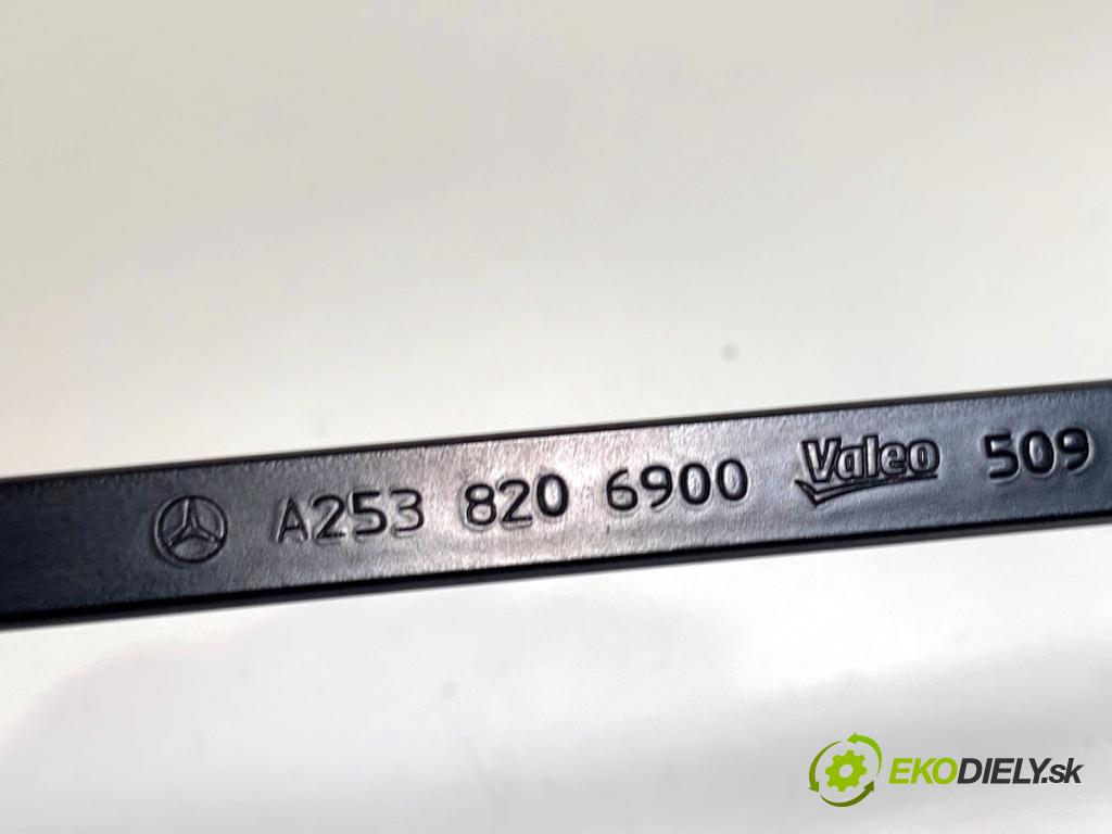 MERCEDES-BENZ GLC SUV 2020 180 kW 300 d 4-matic (253.919) 1950 ramena stěrače přední část A2538200244 A2538206900