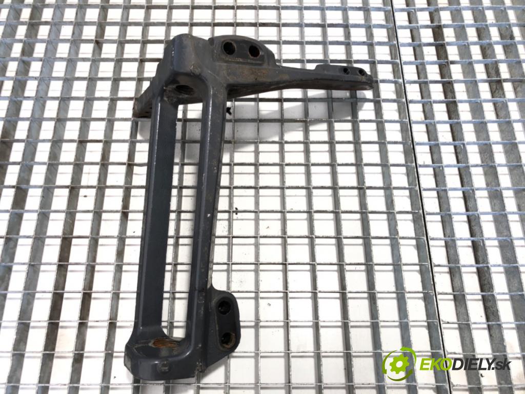 SCANIA L,P,G,R,S - series Ciągnik siodłowy 2018 331 kW S450 331 kW [450 KM] olej napędowy 2016 - 2022 12742 uchycení NÁDRŽ: SCR 2144352