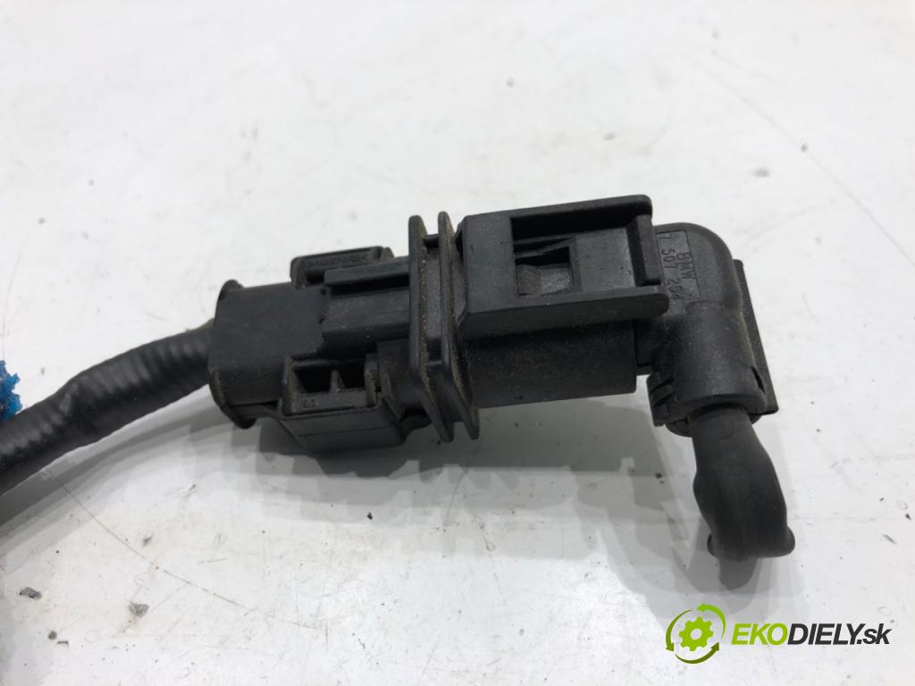 BMW F30 sedan 2012 120 kW 320 d 1995 sonda lambda predný 7791600 (Lambda sonda)