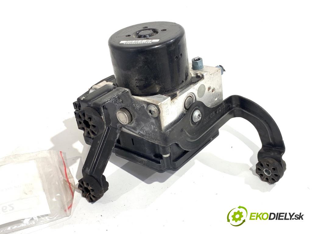 BMW F30 sedan 2012 120 kW 320 d 1995 Pumpa ABS 6857323 (Pumpa ABS)