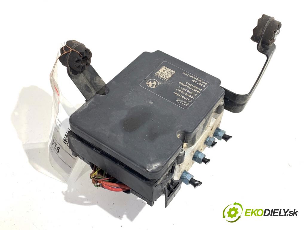 BMW F30 sedan 2012 120 kW 320 d 1995 Pumpa ABS 6857323 (Pumpa ABS)