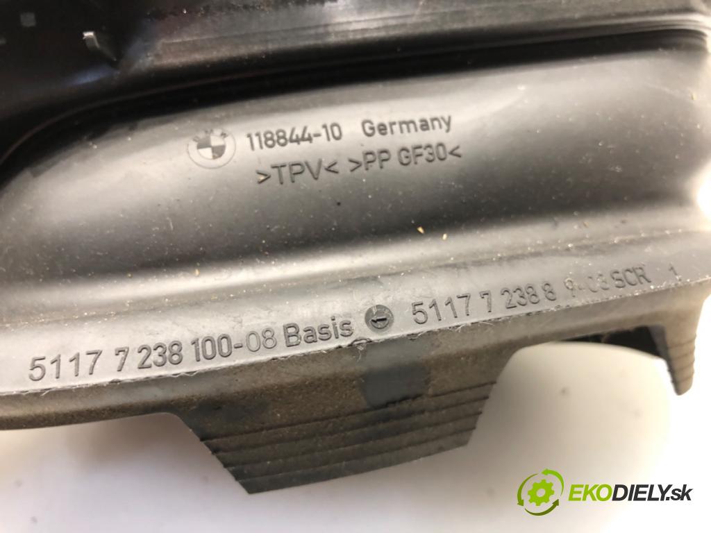 BMW F30 sedan 2012 120 kW 320 d 1995 Dvierka nádrže paliva 7238100 (Kľučka dverí ostatné)