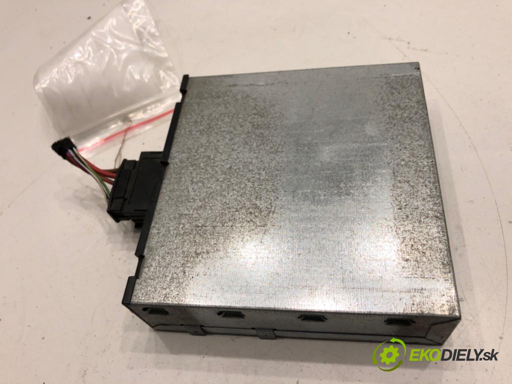 BMW F30 sedan 2012 120 kW 320 d 1995 Modul NAPÄTIA: 9251984