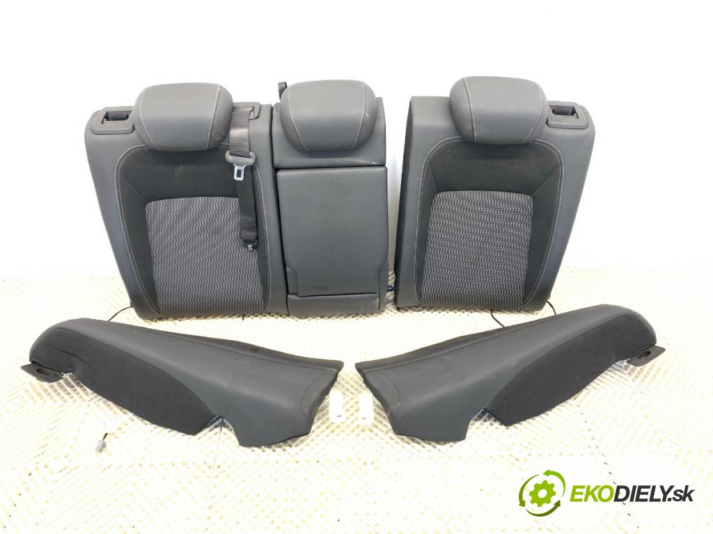 OPEL INSIGNIA B Kombi 2021 128 kW 2.0 CDTi (35) 1995 Sedadlo druhý rad