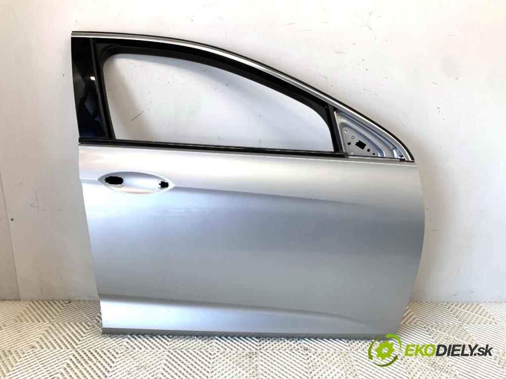 OPEL INSIGNIA B Kombi 2021 128 kW 2.0 CDTi (35) 1995 Dvere pravy predný Z176