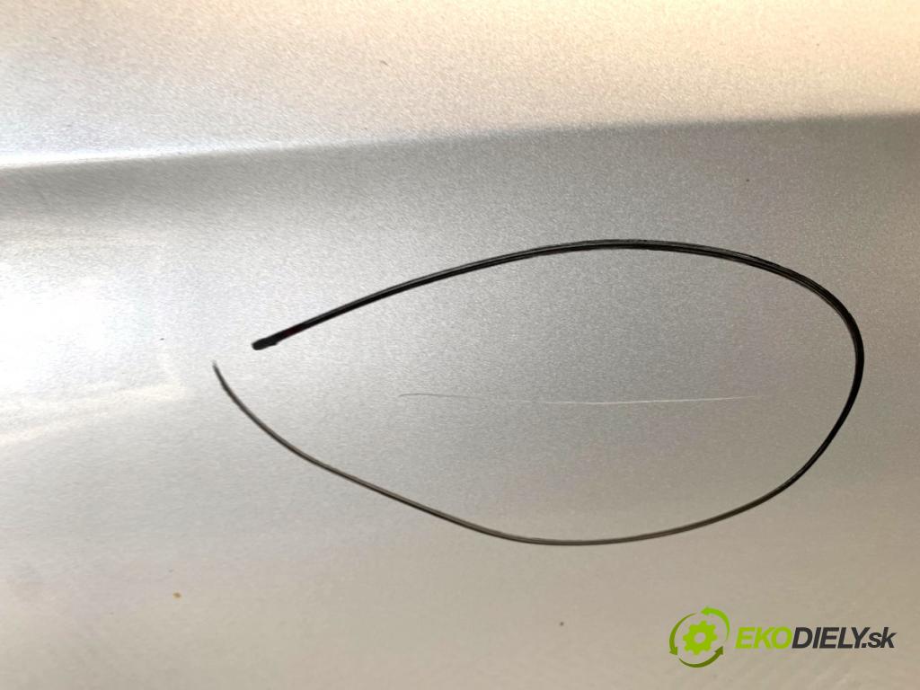 OPEL INSIGNIA B Kombi 2021 128 kW 2.0 CDTi (35) 1995 Dvere pravy predný Z176