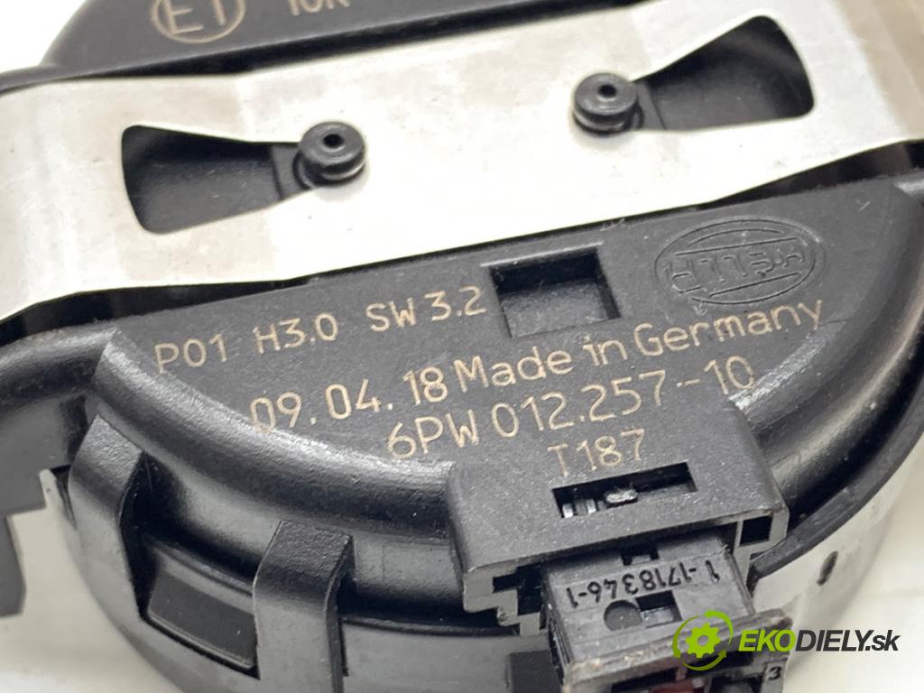 SCANIA L,P,G,R,S - series Ciągnik siodłowy 2018 331 kW S450 331 kW [450 KM] olej napędowy 2016 - 2022 12742 snímač deště 2091751 (Snímač deště)