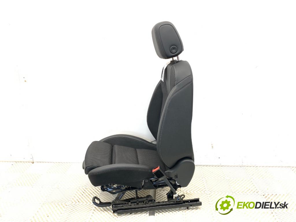 OPEL INSIGNIA B Kombi 2021 128 kW 2.0 CDTi (35) 1995 Sedadlo pravy predný