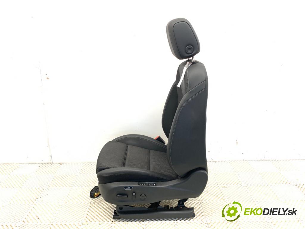 OPEL INSIGNIA B Kombi 2021 128 kW 2.0 CDTi (35) 1995 Sedadlo ľavy predný