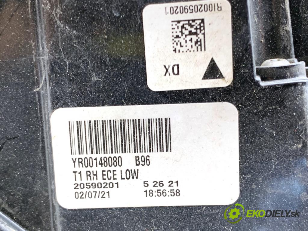 OPEL INSIGNIA B Kombi 2021 128 kW 2.0 CDTi (35) 1995 světlo pravý zadní část YR00148080