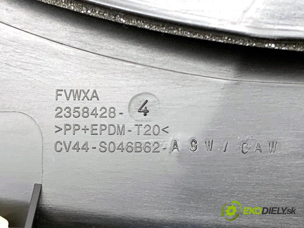 FORD KUGA II SUV 2014 110 kW 1.6 EcoBoost 1596 Palubná doska  (Palubná doska)