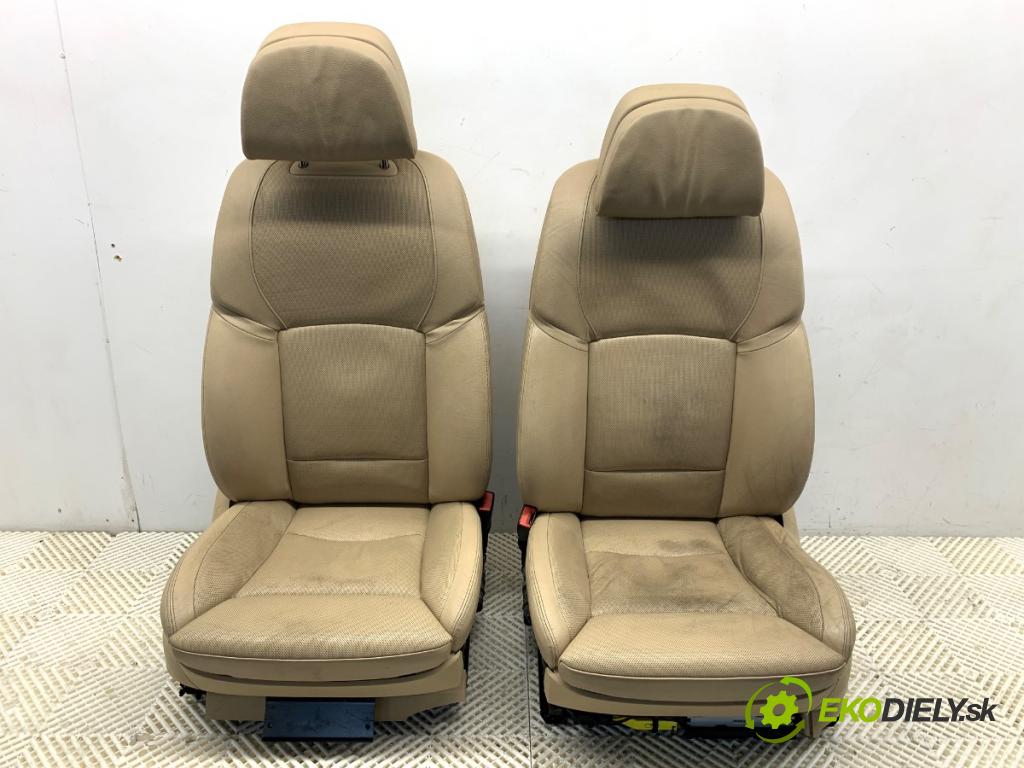 BMW F07 liftback 2011 220 kW 535 d xDrive 2993 Sedadlá, sedačky Sedadlo bočné