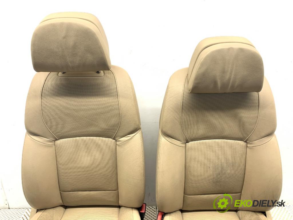 BMW F07 liftback 2011 220 kW 535 d xDrive 2993 Sedadlá, sedačky Sedadlo bočné