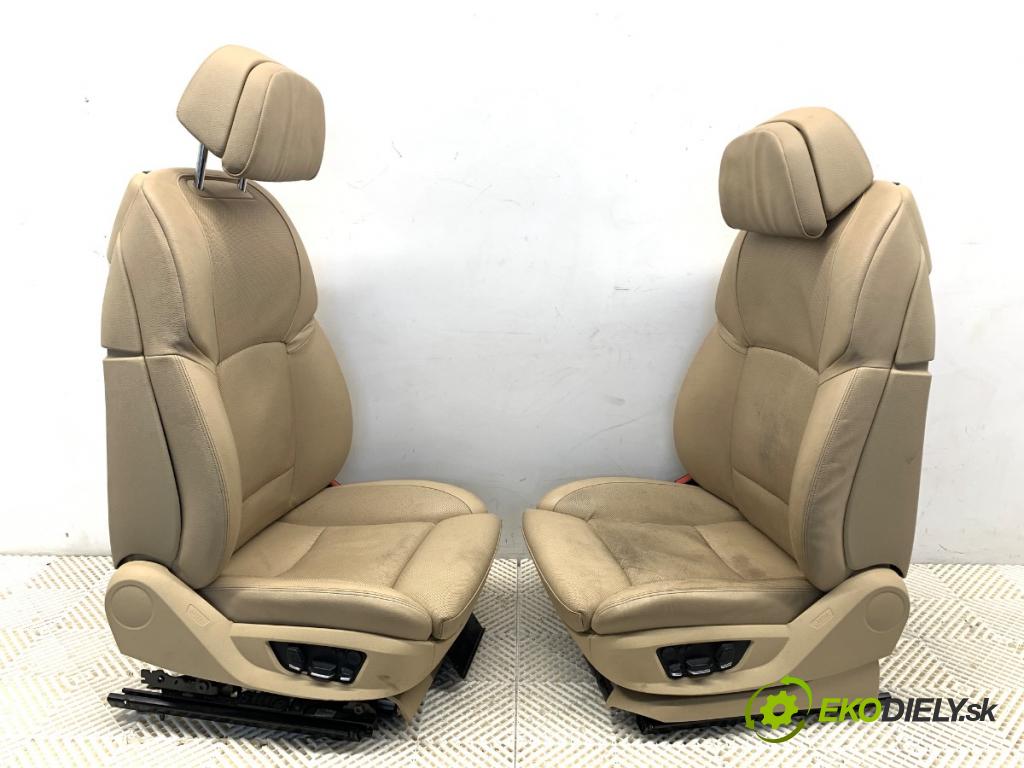 BMW F07 liftback 2011 220 kW 535 d xDrive 2993 Sedadlá, sedačky Sedadlo bočné